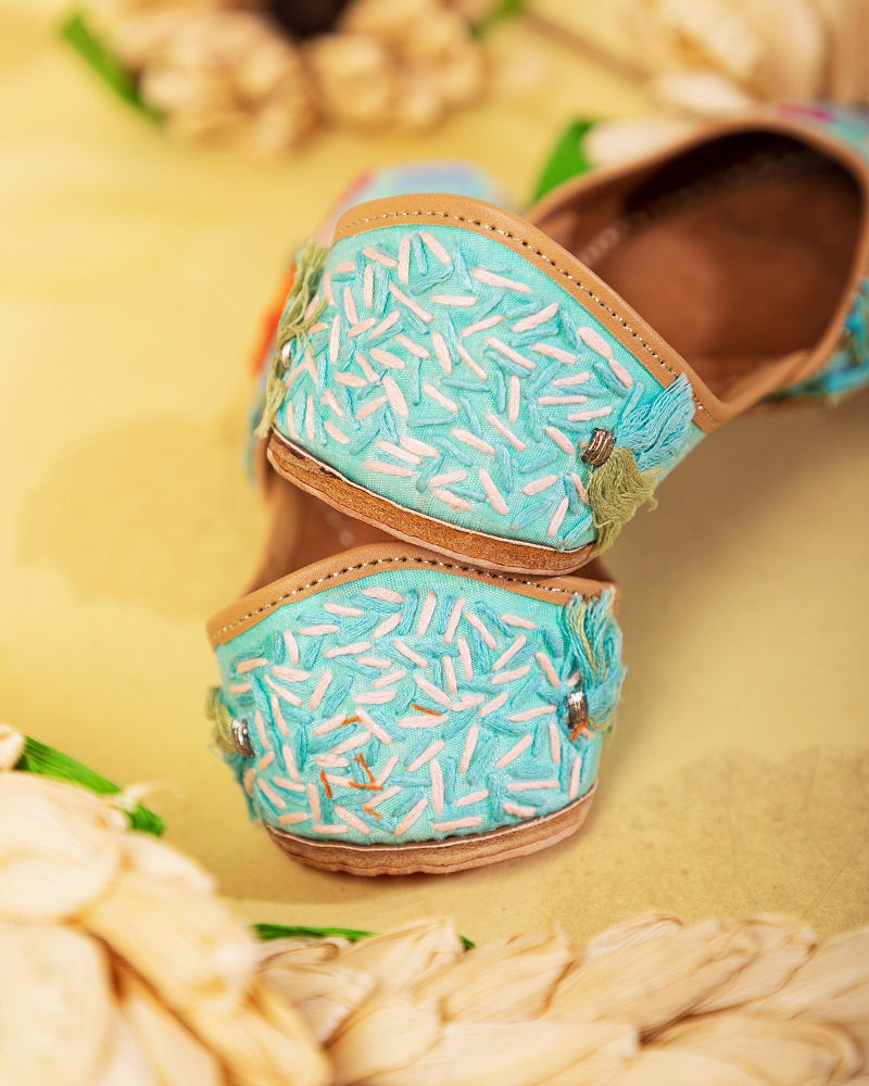 Sara Ali Khan in 'Tassel World'