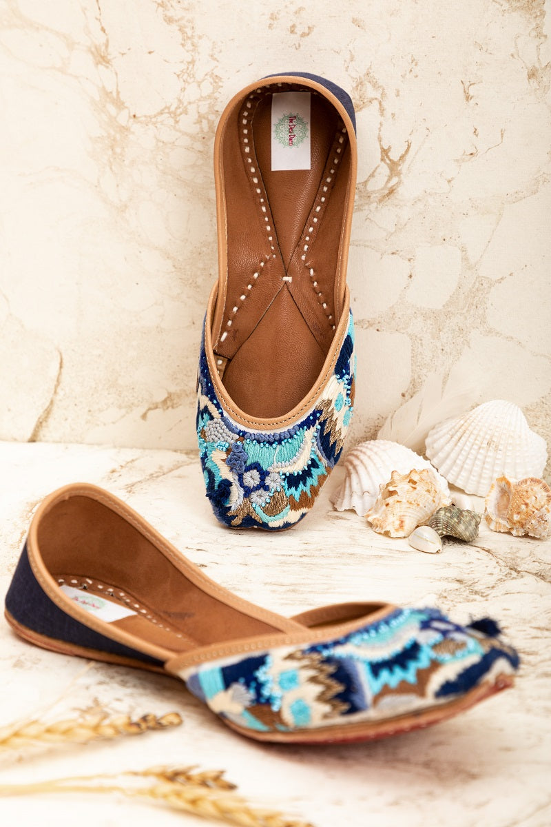 Akriti Kakkar in'Nebula'