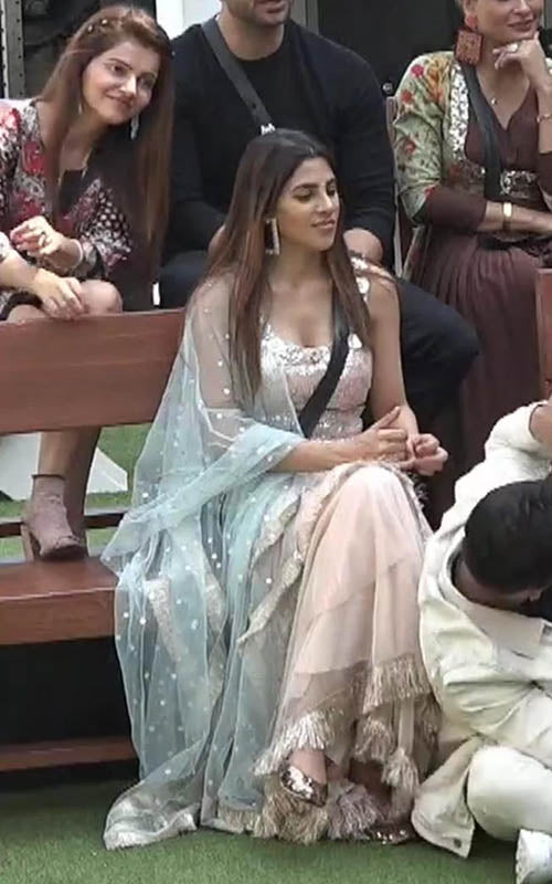 Nikki Tamboli in 'Diva'